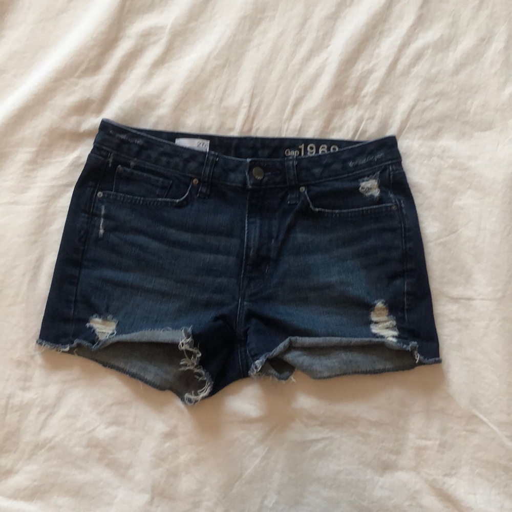 GAP Slim Cut-off Shorts